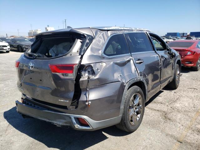 Photo 4 from auction – 2017 TOYOTA HIGHLANDER with VIN 5TDYZRFH6HS229463