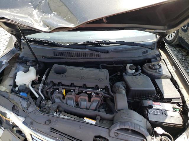 Photo 7 from auction – 2010 KIA OPTIMA LX with VIN KNAGG4A87A5443687