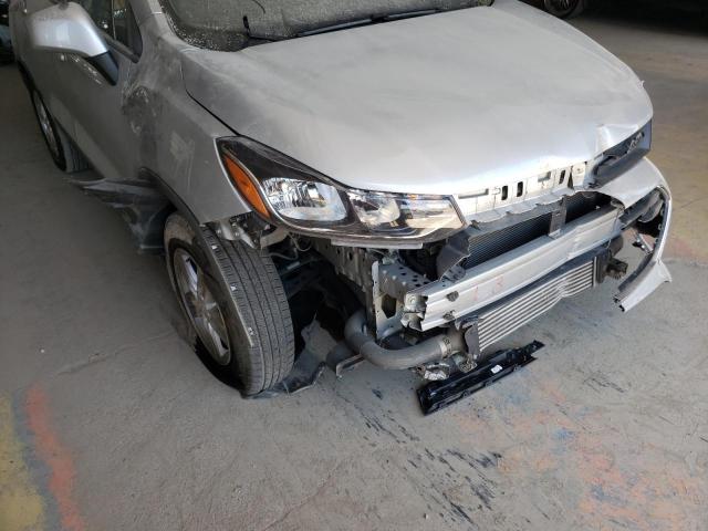 Photo 9 from auction – 2019 CHEVROLET TRAX LS with VIN 3GNCJKSBXKL352455
