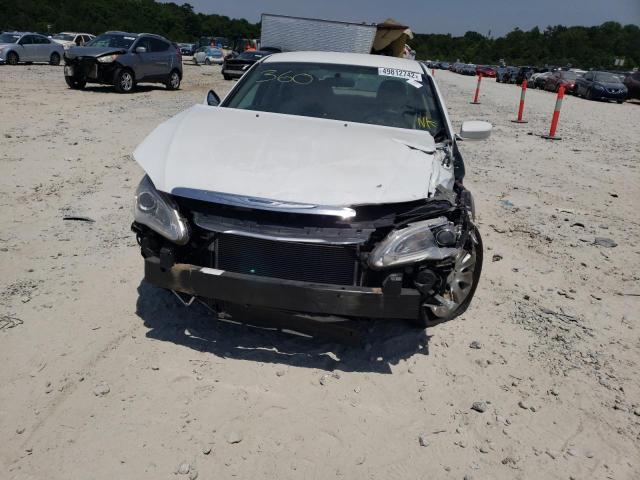 Photo 9 from auction – 2013 CHRYSLER 200 LX with VIN 1C3CCBAGXDN723640