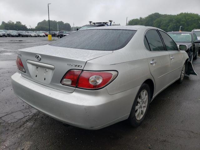 Photo 4 from auction – 2002 LEXUS ES 300 with VIN JTHBF30G620017392