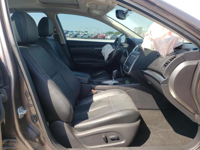 Photo 5 from auction – 2017 NISSAN ALTIMA 2.5 with VIN 1N4AL3AP4HC125317