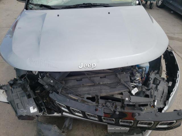 Photo 9 from auction – 2018 JEEP COMPASS LI with VIN 3C4NJDCB3JT372556