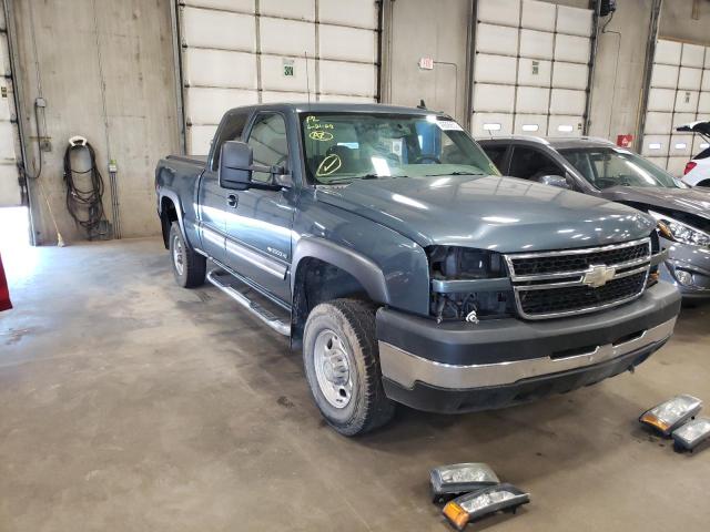 Photo 1 from auction – 2006 CHEVROLET SILVERADO with VIN 1GCHK29UX6E139417