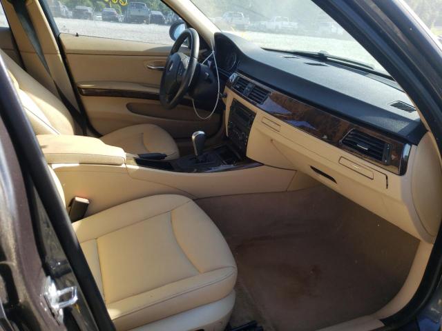 Photo 5 from auction – 2006 BMW 325 I with VIN WBAVB13566K001645
