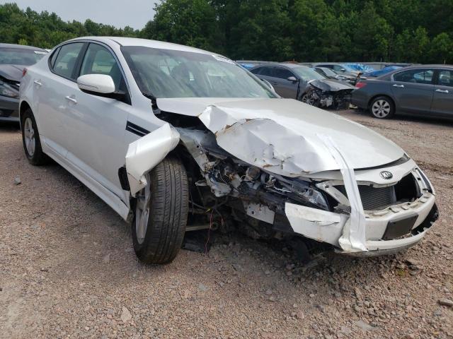 KIA OPTIMA LX 2015 with VIN 5XXGM4A71FG358303 - Photo from auction