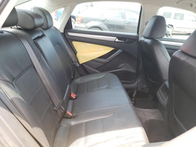 Photo 6 from auction – 2015 VOLKSWAGEN PASSAT S with VIN 1VWAT7A31FC085545