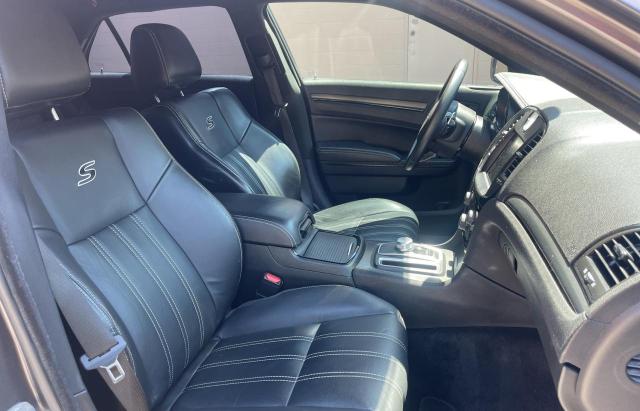 Photo 5 from auction – 2016 CHRYSLER 300 S with VIN 2C3CCAGG5GH225053