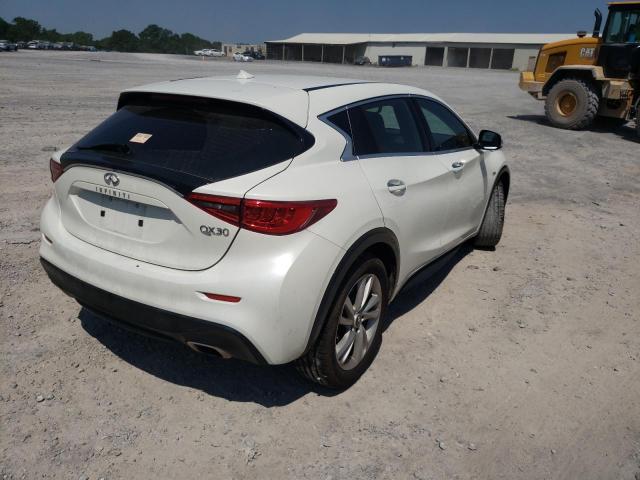 Photo 4 from auction – 2018 INFINITI QX30 BASE with VIN SJKCH5CP4JA003780