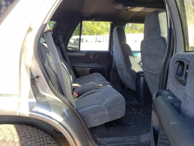 Photo 6 from auction – 2000 CHEVROLET BLAZER with VIN 1GNDT13W7Y2273572