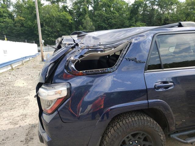 Photo 9 from auction – 2018 TOYOTA 4RUNNER SR with VIN JTEBU5JR6J5491133