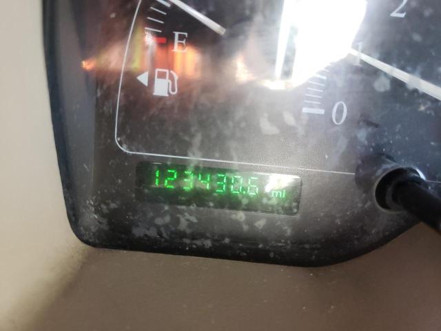 Photo 8 from auction – 2003 FORD WINDSTAR L with VIN 2FMDA58483BB09890