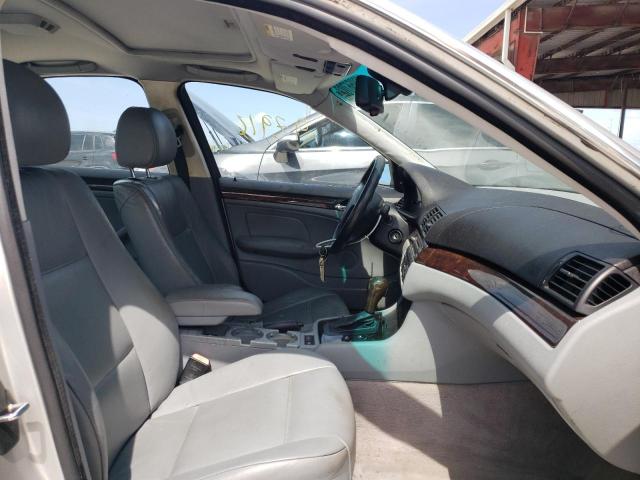 Photo 5 from auction – 2005 BMW 330 XI with VIN WBAEW53435PN38445