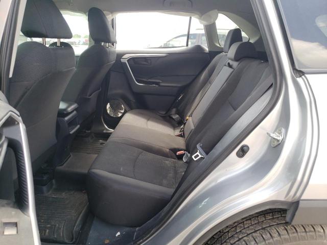 Photo 6 from auction – 2019 TOYOTA RAV4 LE with VIN 2T3H1RFV7KW036371