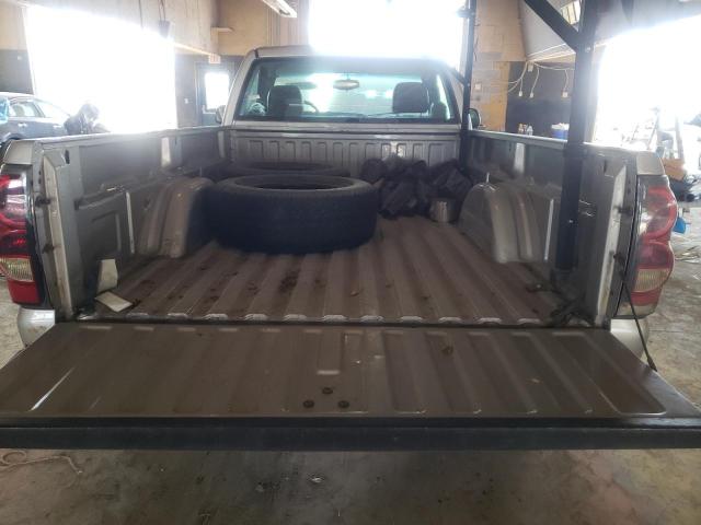 Photo 6 from auction – 2004 CHEVROLET SILVERADO with VIN 1GCEC14X64Z320032