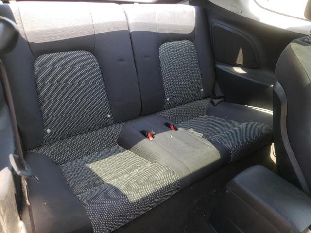 Photo 6 from auction – 2005 HYUNDAI TIBURON with VIN KMHHM65D85U178627