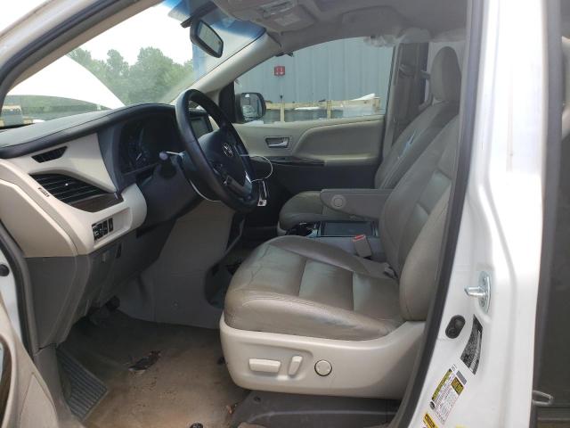 Photo 5 from auction – 2015 TOYOTA SIENNA XLE with VIN 5TDYK3DC7FS618795