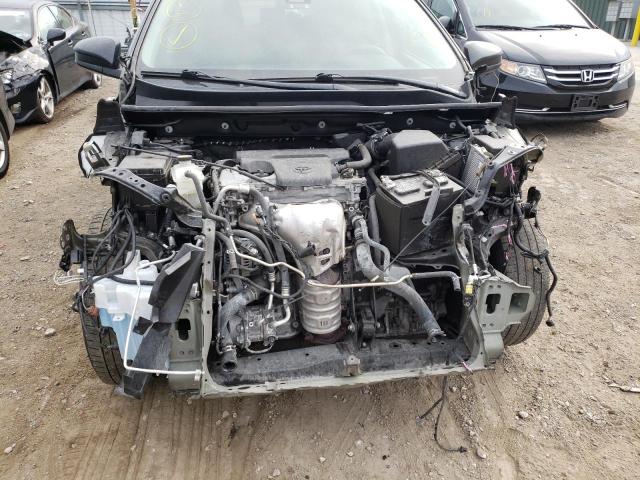 Photo 9 from auction – 2018 TOYOTA RAV4 LE with VIN 2T3BFREV7JW835607