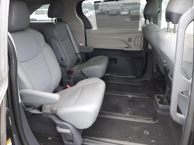 Photo 6 from auction – 2021 TOYOTA SIENNA XLE with VIN 5TDYSKFC4MS021737