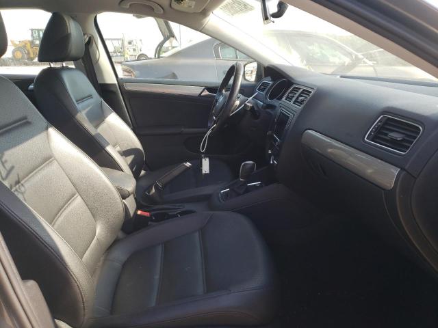 Photo 5 from auction – 2017 VOLKSWAGEN JETTA SE with VIN 3VWDB7AJ7HM391178
