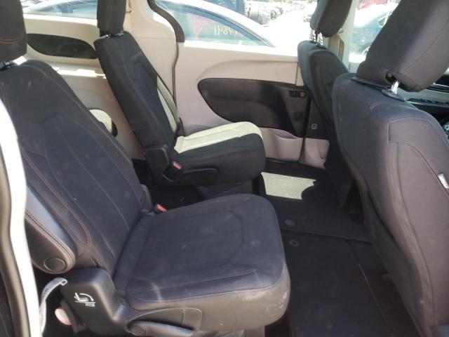 Photo 6 from auction – 2017 CHRYSLER PACIFICA T with VIN 2C4RC1DG6HR519745