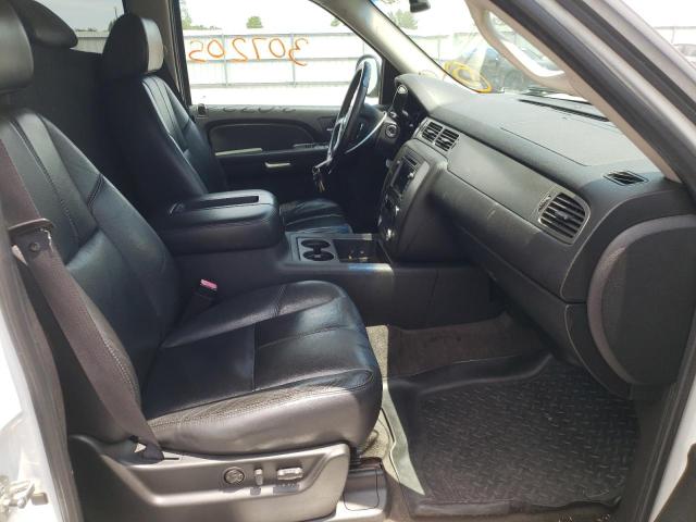 Photo 5 from auction – 2007 CHEVROLET SUBURBAN with VIN 3GNFK16397G307823