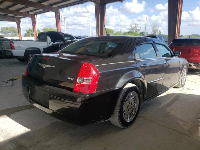 Photo 4 from auction – 2008 CHRYSLER 300 LX with VIN 2C3KA43R68H145725