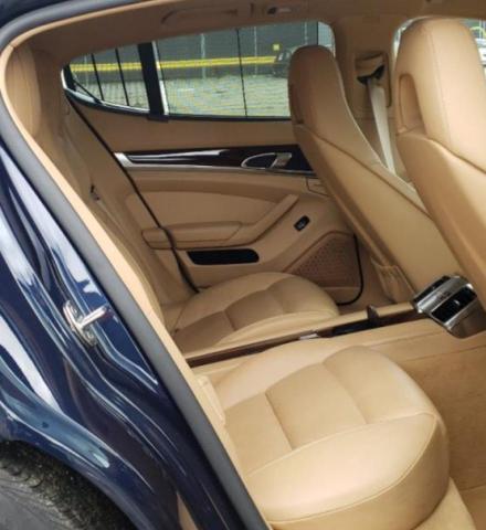 Photo 6 from auction – 2010 PORSCHE PANAMERA S with VIN WP0AB2A76AL061181
