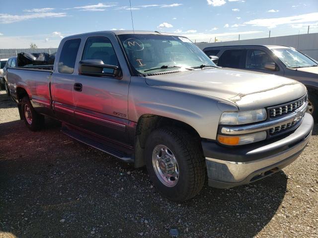 CHEVROLET SILVERADO 2000 with VIN 1GCGC29U9YE370286 - Photo from auction