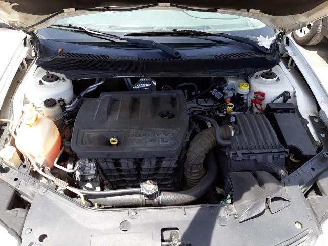 Photo 7 from auction – 2008 DODGE AVENGER SE with VIN 1B3LC46K28N670251