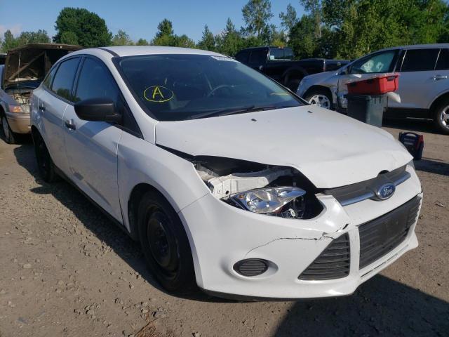 FORD FOCUS S 2014 with VIN 1FADP3E21EL139090 - Photo from auction