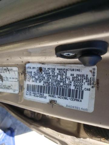 Photo 10 from auction – 2002 TOYOTA CAMRY LE with VIN 4T1BE32K92U054821