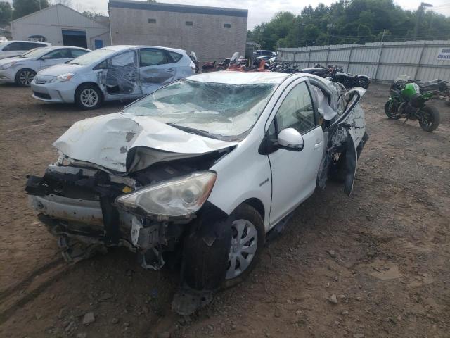 Photo 2 from auction – 2012 TOYOTA PRIUS C with VIN JTDKDTB37C1019052