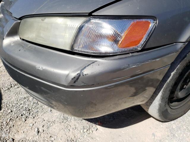 Photo 9 from auction – 1998 TOYOTA CAMRY CE with VIN 4T1BF28K7WU059598