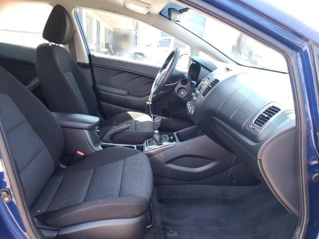 Photo 5 from auction – 2017 KIA FORTE LX with VIN 3KPFK4A78HE141005