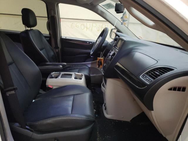 Photo 5 from auction – 2012 CHRYSLER TOWN & COU with VIN 2C4RC1BG2CR194815