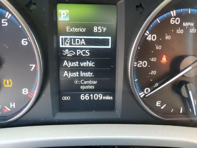 Photo 8 from auction – 2017 TOYOTA RAV4 LE with VIN 2T3ZFREV3HW378349