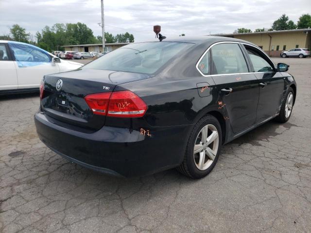Photo 4 from auction – 2014 VOLKSWAGEN PASSAT S with VIN 1VWAT7A37EC032394