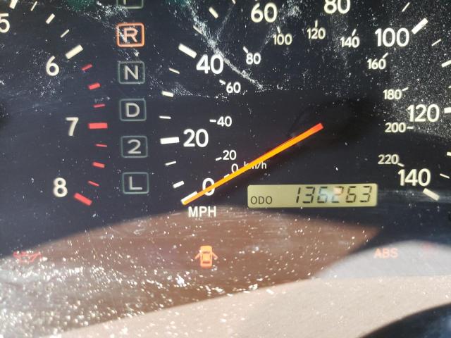 Photo 8 from auction – 2001 LEXUS ES 300 with VIN JT8BF28G010302067