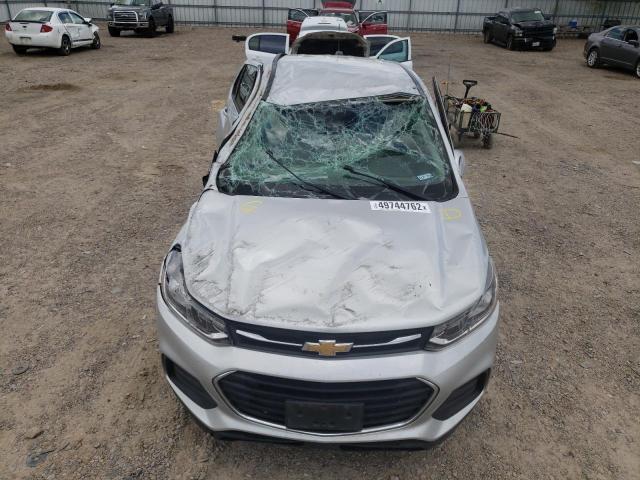 Photo 9 from auction – 2019 CHEVROLET TRAX LS with VIN 3GNCJKSBXKL143331