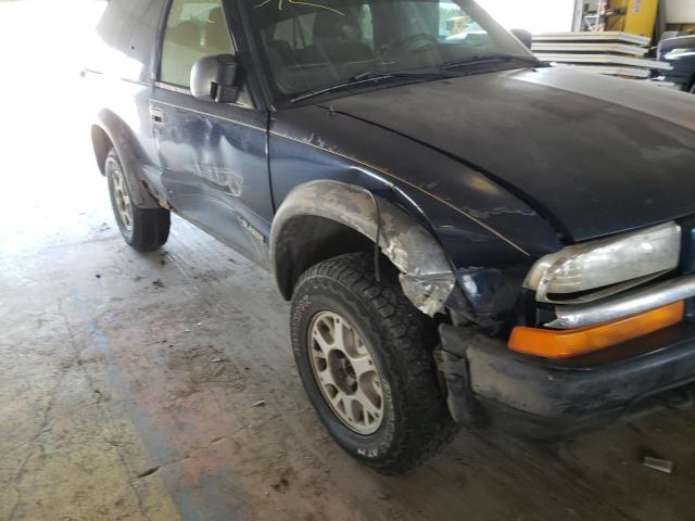 Photo 9 from auction – 2001 CHEVROLET BLAZER LT with VIN 1GNCT18W31K233614