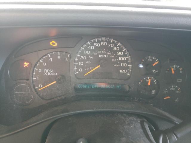 Zdjęcie 8 z aukcji – 2005 CHEVROLET SILVERADO z VIN 2GCEK13T851332050