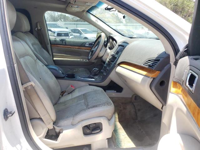 Photo 5 from auction – 2010 LINCOLN MKT with VIN 2LMHJ5AT9ABJ17114
