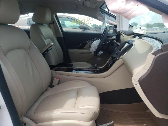 Photo 5 from auction – 2016 BUICK LACROSSE with VIN 1G4GB5G30GF157309