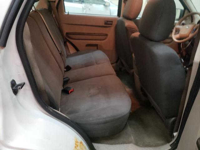Photo 6 from auction – 2010 FORD ESCAPE XLS with VIN 1FMCU0C78AKA52407