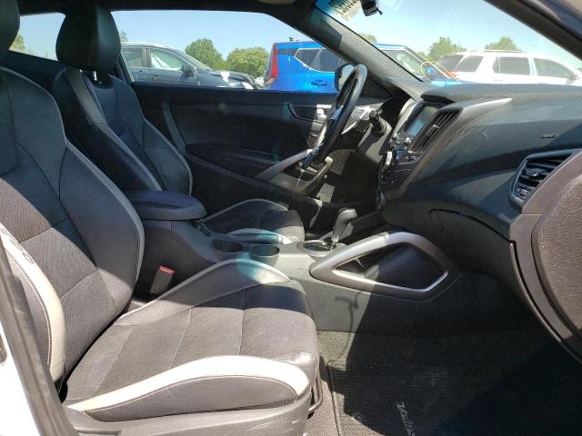 Photo 5 from auction – 2016 HYUNDAI VELOSTER T with VIN KMHTC6AE4GU304058