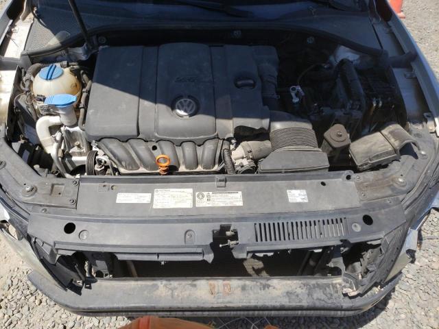 Photo 7 from auction – 2013 VOLKSWAGEN PASSAT S with VIN 1VWAP7A3XDC138034