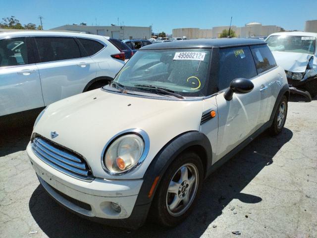 Photo 2 from auction – 2007 MINI COOPER with VIN WMWMF33577TT56508
