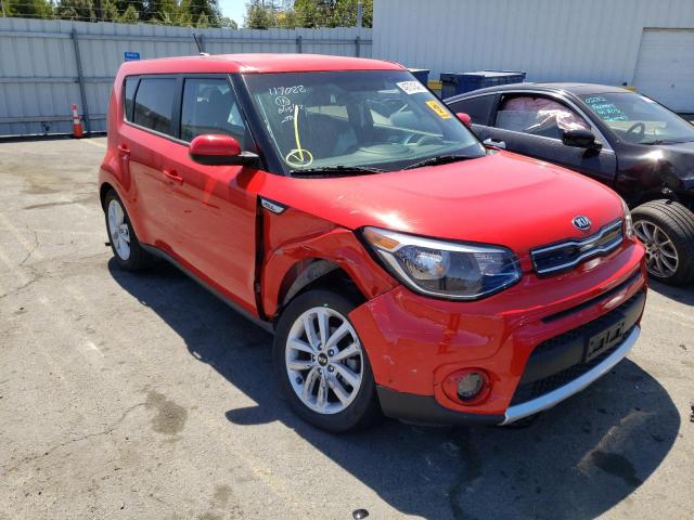 KIA SOUL + 2018 con VIN KNDJP3A56J7611459 - Foto de la subasta