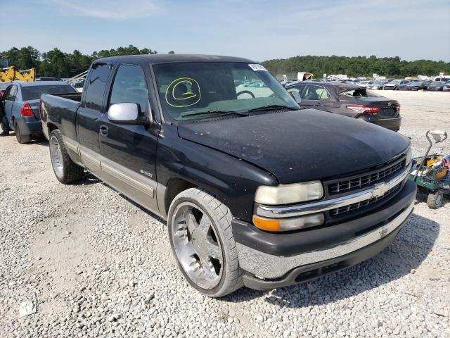 CHEVROLET SILVERADO 2000 with VIN 1GCEC19V9YZ327215 - Photo from auction